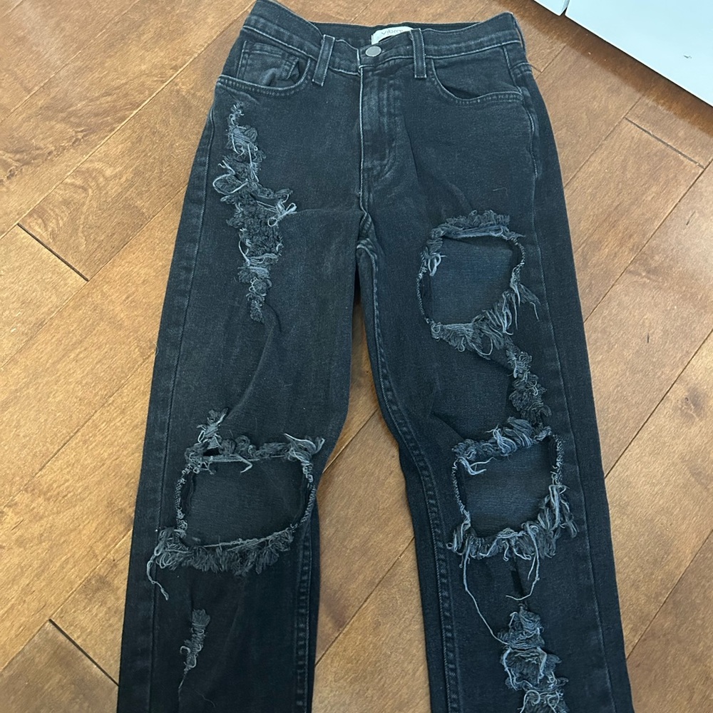 “Vibrant” mom jeans